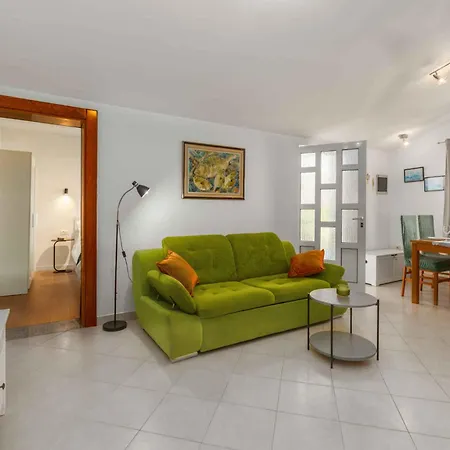 Apartmán In - Istrien 10277 Poreč
